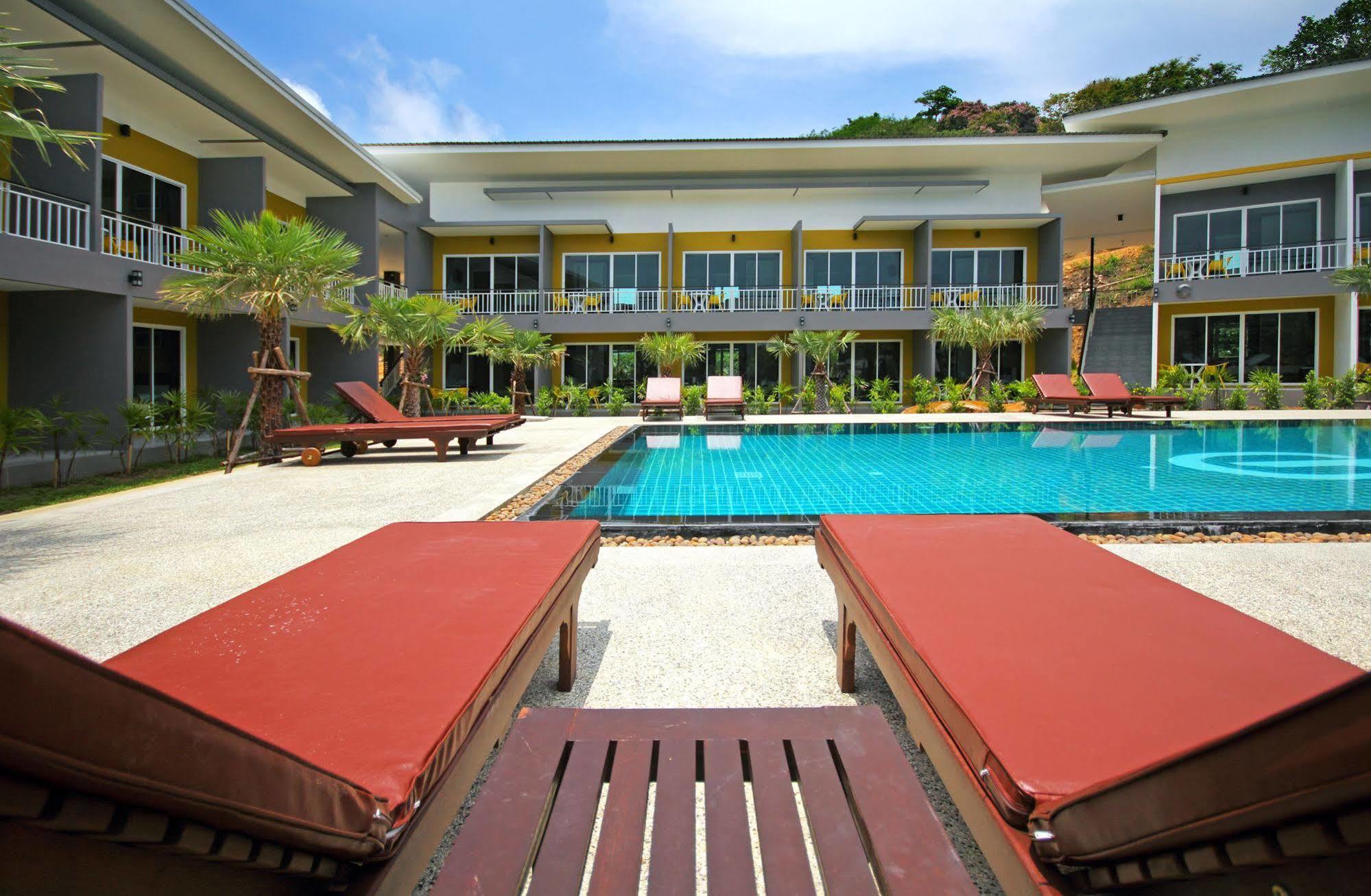 Gypsy Sea View Resort- Phi Phi Island Exteriör bild